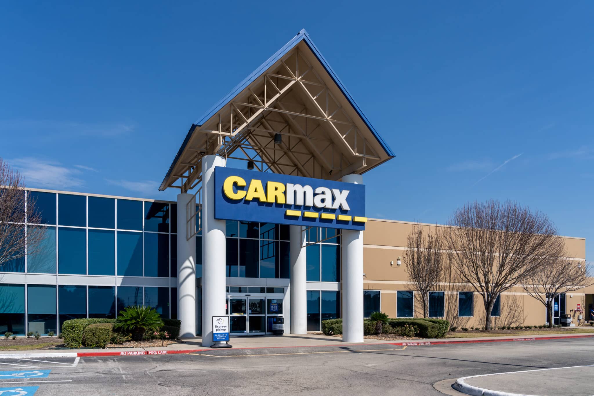 carmax inc. cover photo