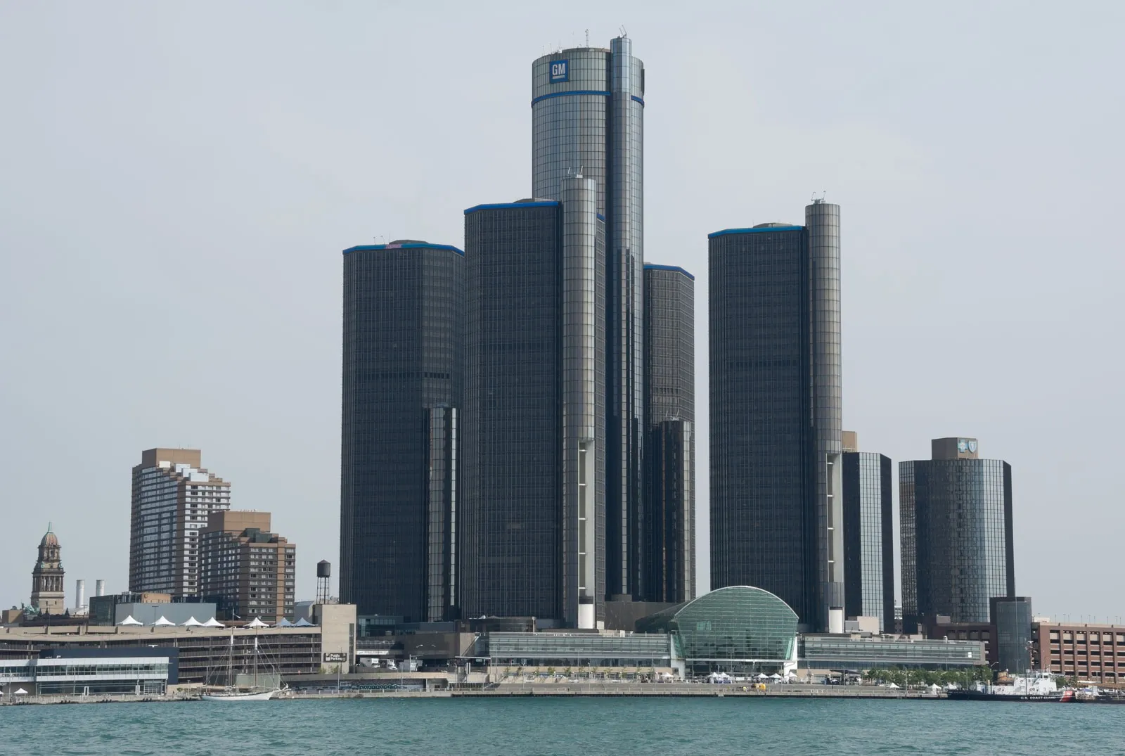 headquarters-General-Motors-Detroit.webp
